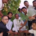 গুরুদাসপুরে গ্রাম পুলিশের মাঝে ঈদ সামগ্রী বিতরণ